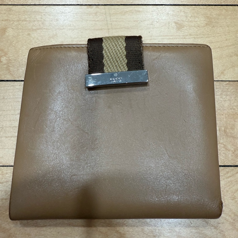 Gucci Leather Sherry Line Bifold Wallet